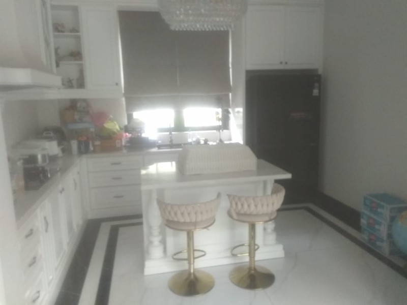 Rumah Bagus Di Jl Bukit Hijau Pondok Indah Jakarta Selatan