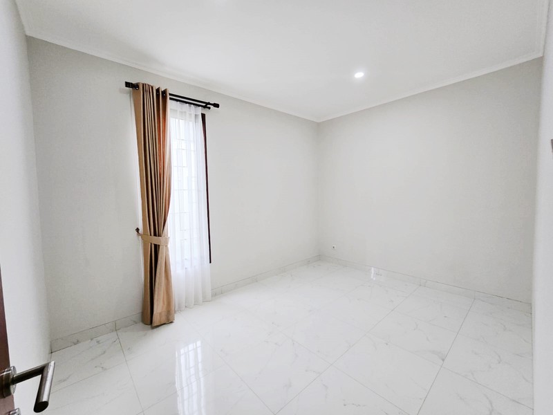 Rumah Bagus Siap Huni dan Asri di Puri Bintaro, Bintaro Jaya Sektor 9