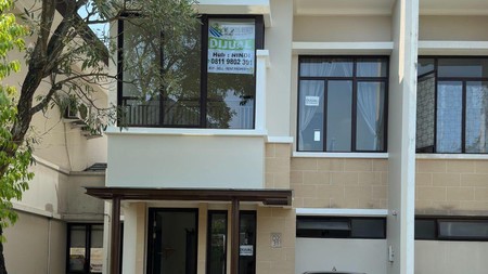 jual cepat rumah design interior rapih siap huni di The Eminent Ilustria BSD City