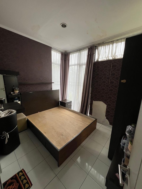 Rumah di Lingkungan Asri dekat AEON Mall BSD