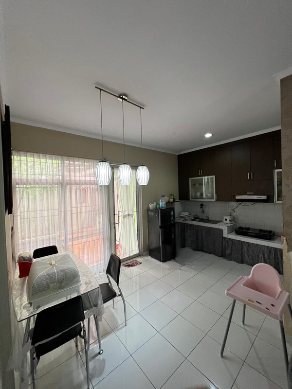 Rumah di Lingkungan Asri dekat AEON Mall BSD