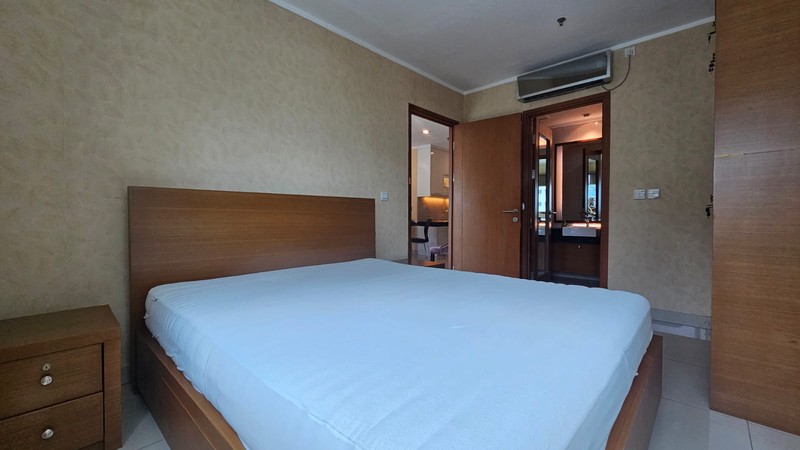Sahid Sudirman Residence apartment lantai 10 depan mrt