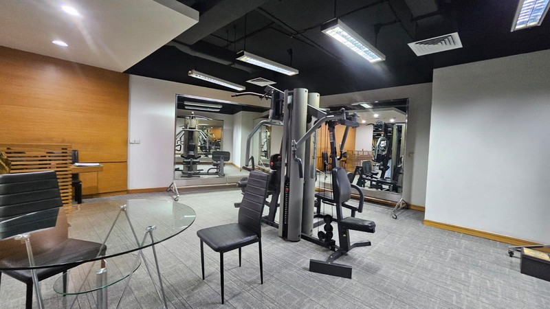 Sahid Sudirman Residence apartment lantai 10 depan mrt