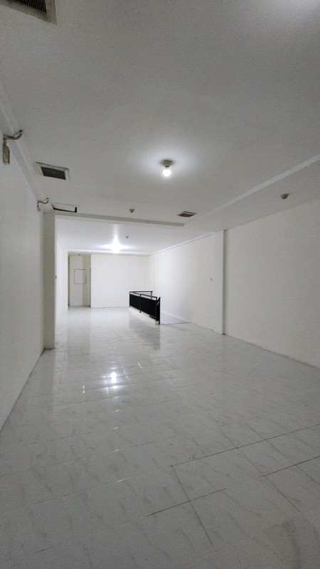 Disewakan Ruko Villa Bukit Mas Blok RA Surabaya Barat- Parkiran Mobil LUAS - Lokasi Terdepan Dekat Akses Tol Satelit, Mayjen Sungkono , Ciputra World Mall, Grand Sungkono Lagoon