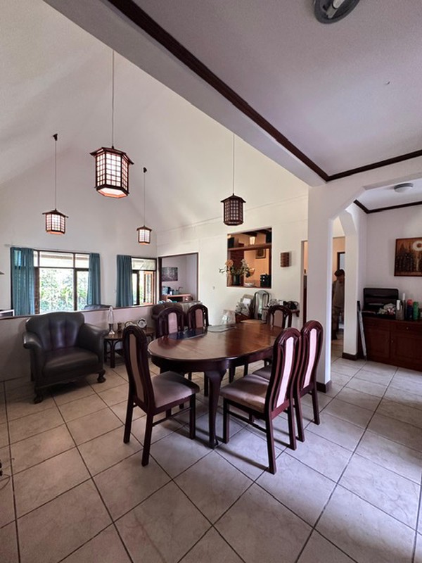 Dijual Rumah 2 lantai Di Gunung Geulis Kab.Bogor