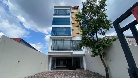 Gedung Kantor 5 Lantai di Dewi Sartika Cawang Jaktim