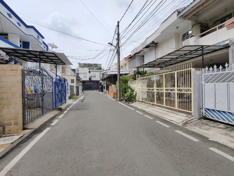 Rumah Komplek Gunung Sahari Jakpus Dijual Murah