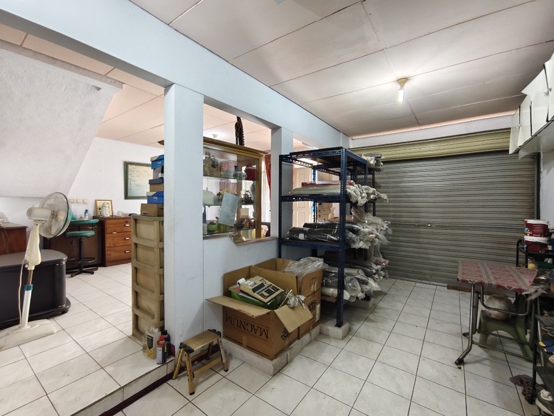 Rumah Komplek Gunung Sahari Jakpus Dijual Murah