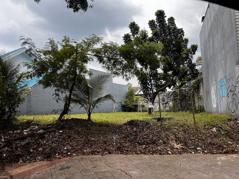 KAVLING Pinggir Jalan Kencana Loka, Cocok untuk Kantor atau RUKO