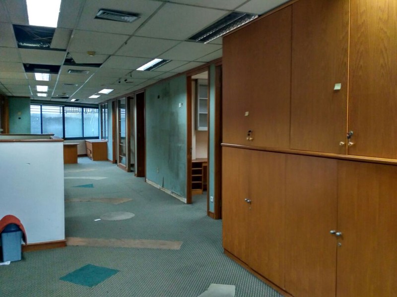 Di Sewakan Gedung bagus area Commersial Jl Johar Menteng  Jakarta Pusat