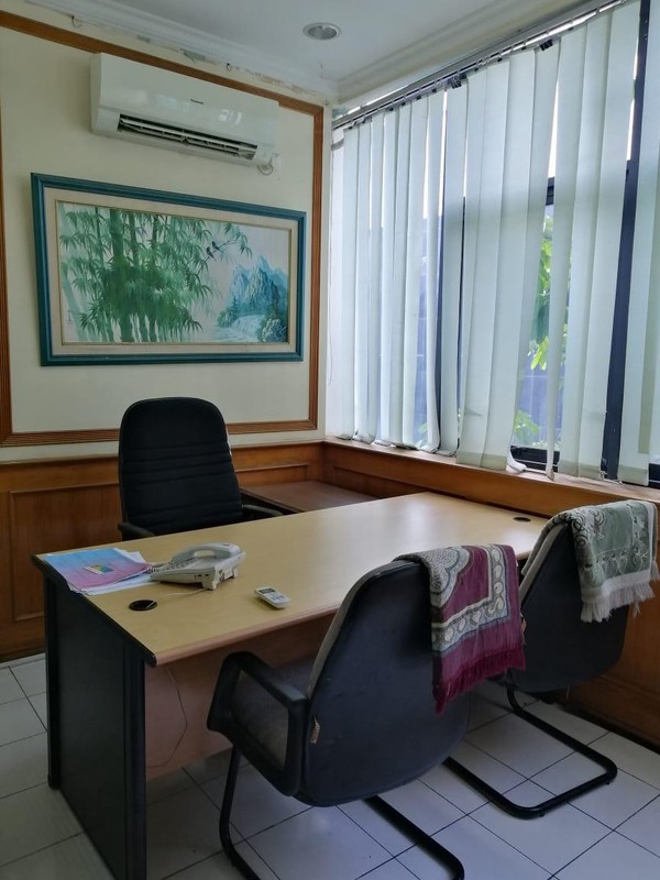 Di Jual Ruko di Palmerah barat samping pasar Palmerah, Jakarta Barat 