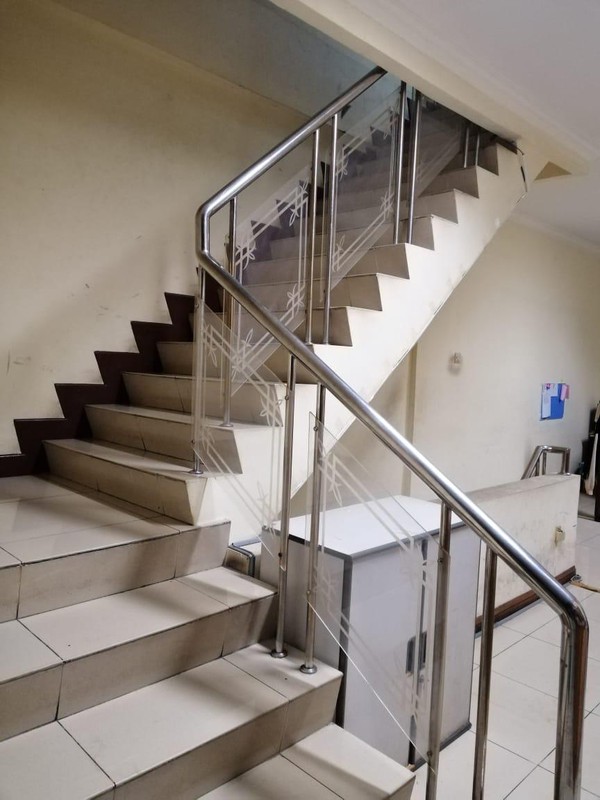 Di Jual Ruko di Palmerah barat samping pasar Palmerah, Jakarta Barat 