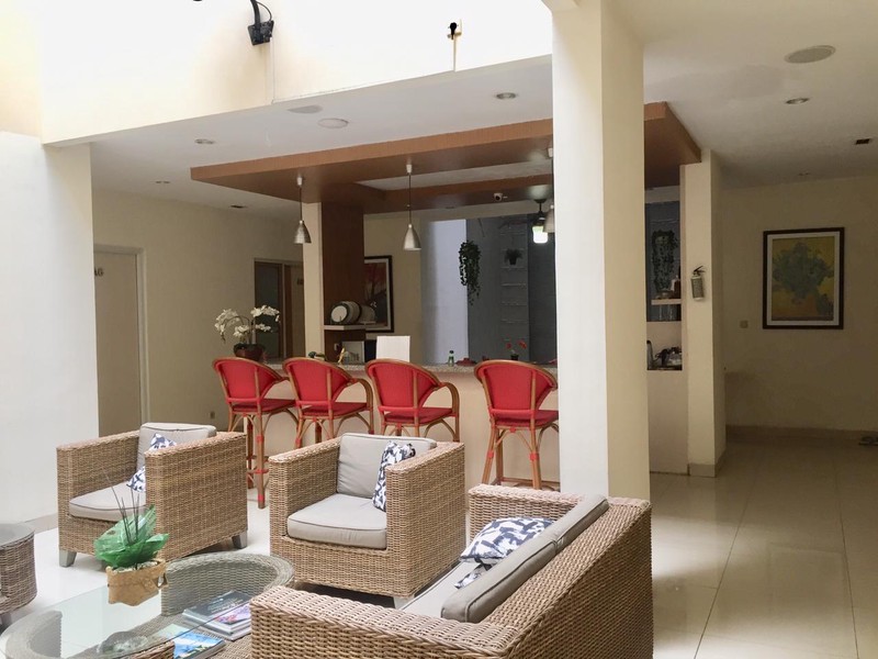 Di Jual Mini building Jl Gunawarman , Kebayoran Baru Jakarta Selatan 