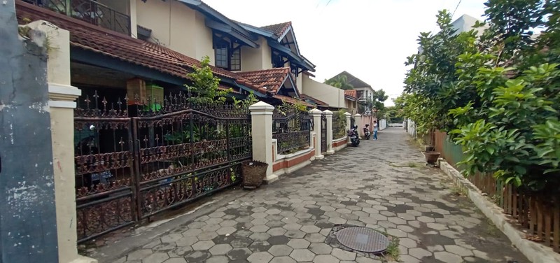 RUMAH TINGGAL 4 KAMAR DEKAT KAMPUS UGM, JL KALIURANG KM 5, SLEMAN