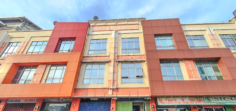 Ruko MalCikampek Ahmad Yani Dawuan Tengah Karawang dekat Cikalong