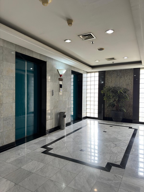 Di Jual GEDUNG VICTORIA di Jl Sultan Hasanudin  Kebayoran Baru Blok M Jakarta Selatan.