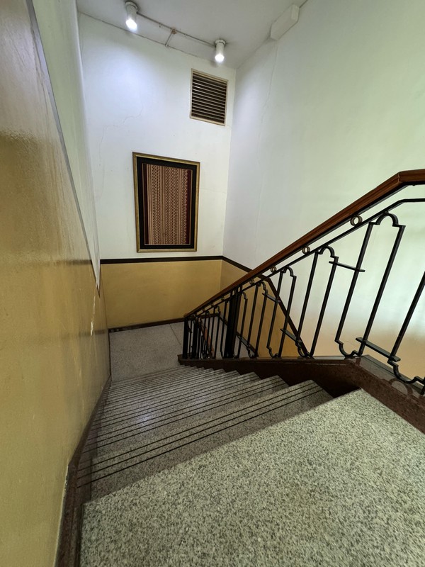 Di Jual GEDUNG VICTORIA di Jl Sultan Hasanudin  Kebayoran Baru Blok M Jakarta Selatan.