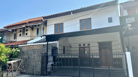 Rumah di Bukit Nusa Indah, dekat KA Sudimara dan diantara Bintaro dan BSD...