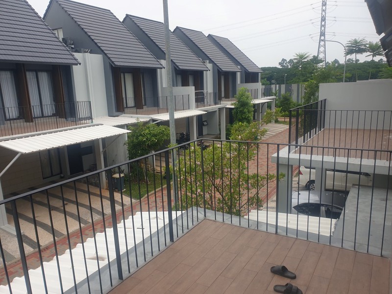 Jual Cepat Rumah Semi Furnish, Cluster Wisteria, Jakarta Garden City, Cakung  5 menit ke AEON Mall & IKEA JGC