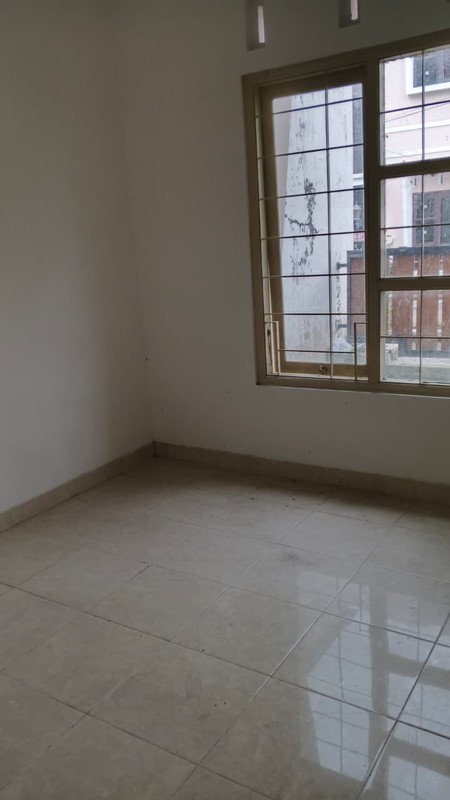 Disewakan Rumah Dalam Perum, Lokasi Staregis Dekat Jalan Kaliurang Km 5, Caturtunggal, Depok, Sleman