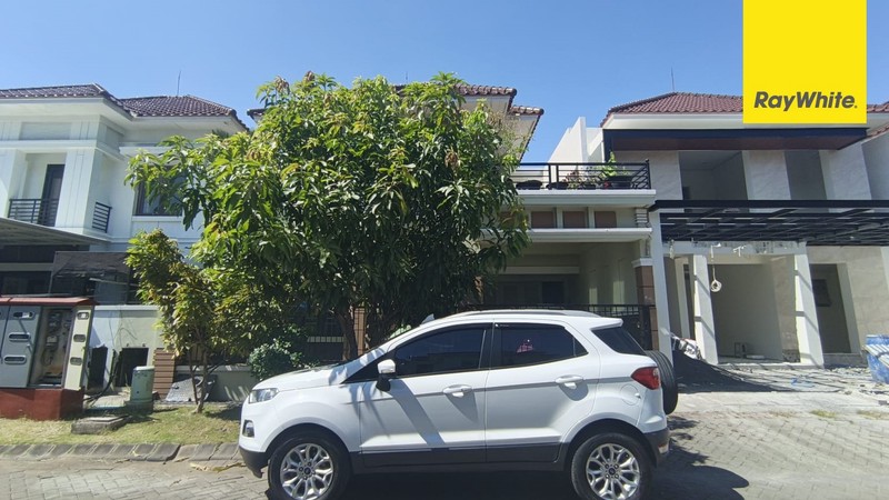 Dijual Rumah di Central Park A Yani Surabaya