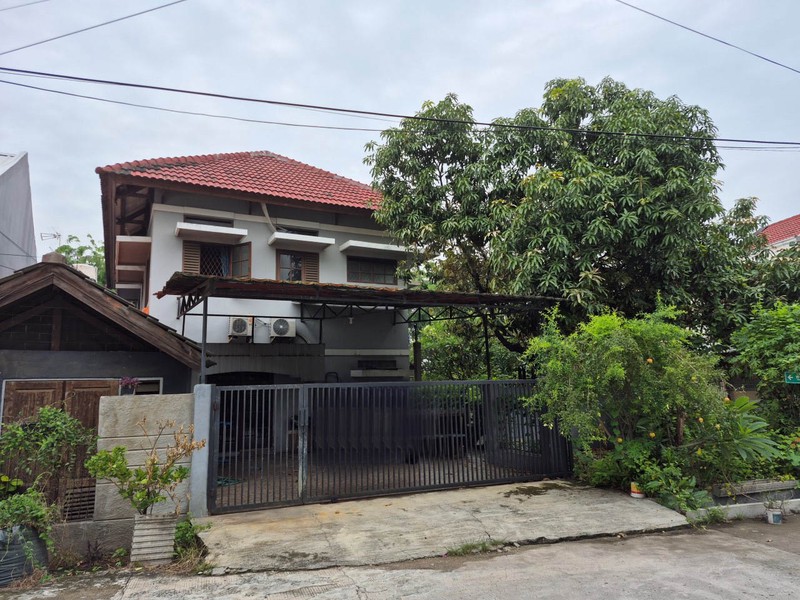 Rumah tua, hitung tanah Jl Puspa Gading, Kelapa Gading