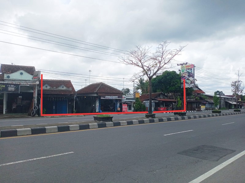 Tanah & Bangunan Strategis Di Jalan Magelang Magelang-Jogja, Blondo, Magelang