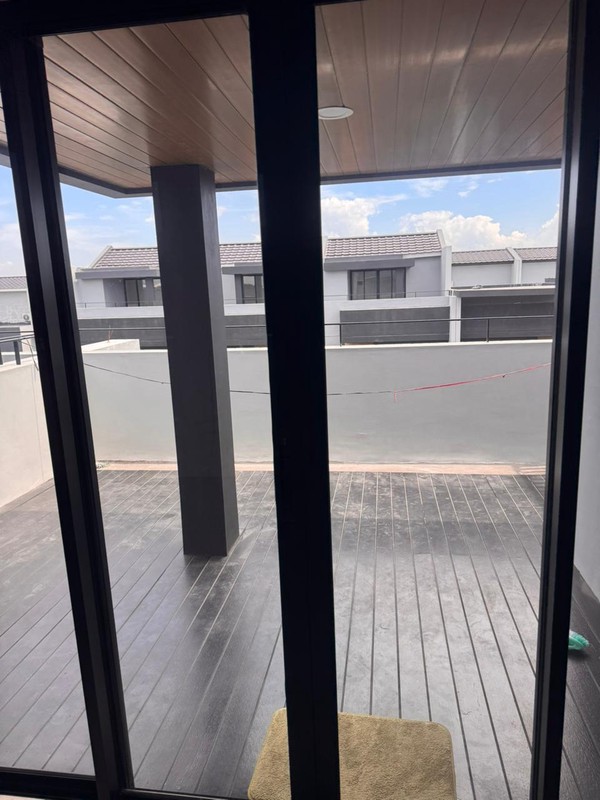 Disewakan Rumah Citraland Northwest Surabaya Barat - Tipe Gaia Attic Full Furnish