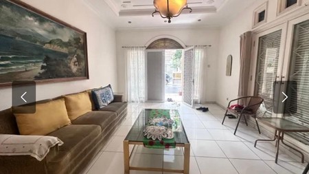 DIJUAL RUMAH KECIL di MENTENG