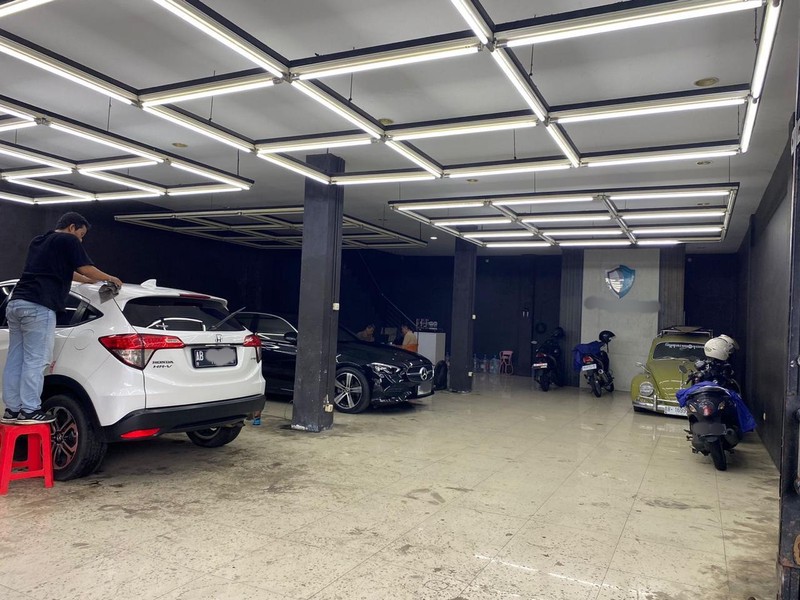 Dijual Ruko 3 Lantai Mangku Ring Road Utara, Dekat Pakuwon Mall, Condongcatur, Depok, Sleman