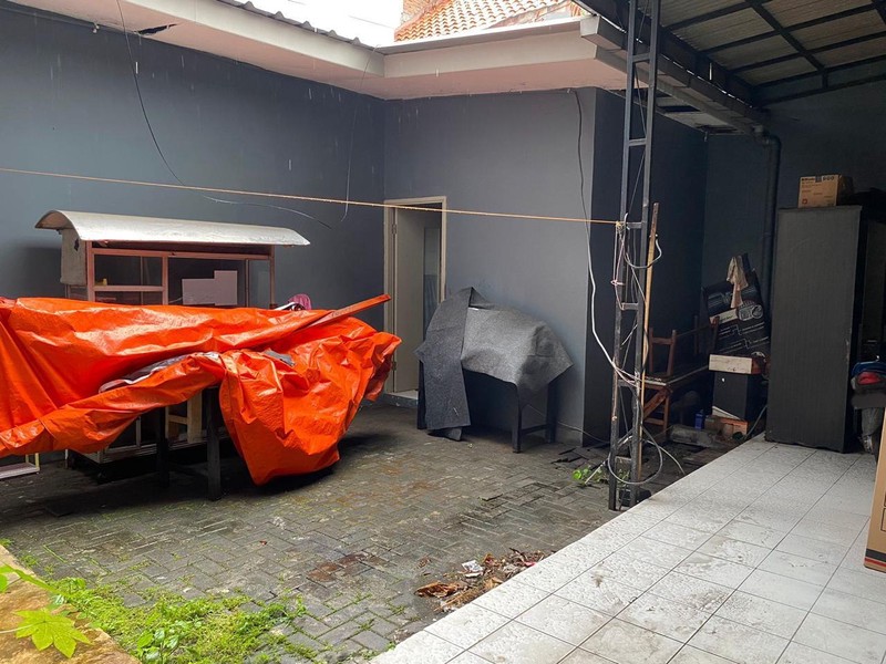 Dijual Ruko 3 Lantai Mangku Ring Road Utara, Dekat Pakuwon Mall, Condongcatur, Depok, Sleman