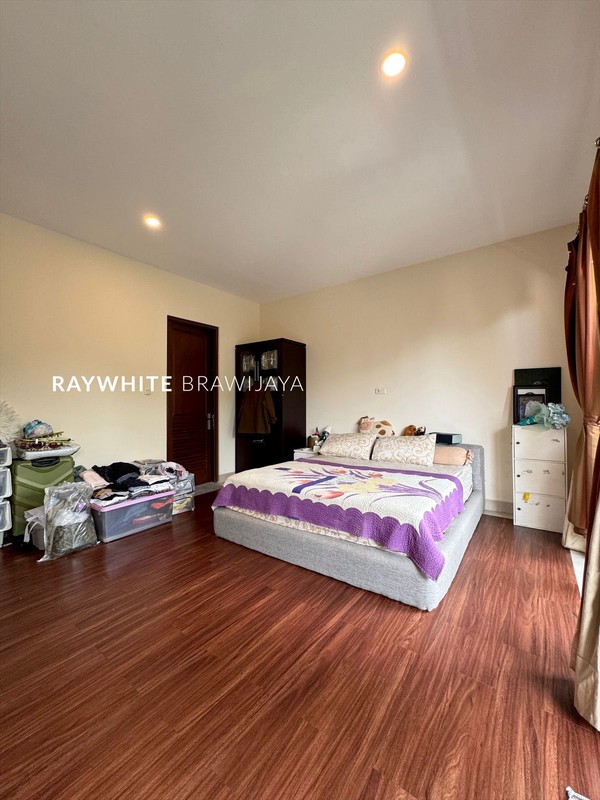 Brand New House Lingkungan Tenang Area Jatipadang Raya