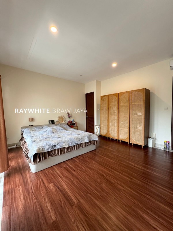 Brand New House Lingkungan Tenang Area Jatipadang Raya