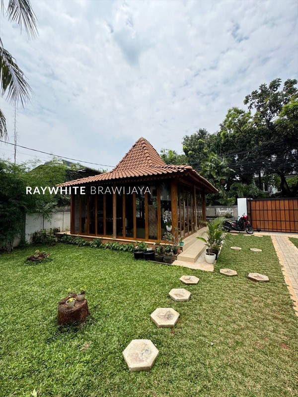 Brand New House Lingkungan Tenang Area Jatipadang Raya