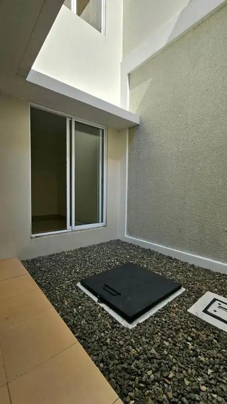 Flash Sale. Rumah mewah cluster Vivaldi, Gading Serpong