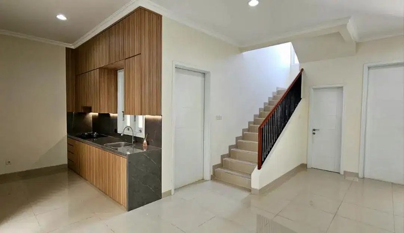 Flash Sale. Rumah mewah cluster Vivaldi, Gading Serpong