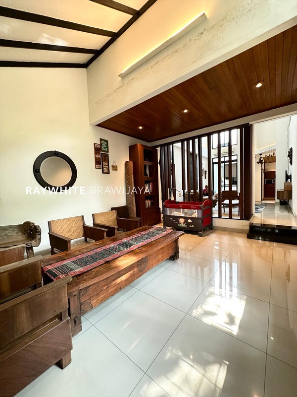 Turun Harga Rumah Siap Huni Dalam Kompleks Bona Indah