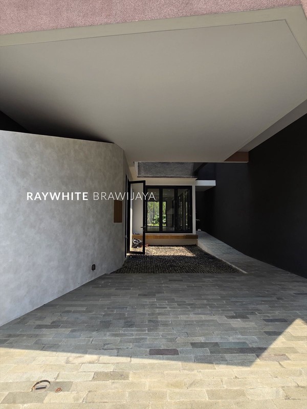 Brand New House Modern Minimalis Area Kemang Arco