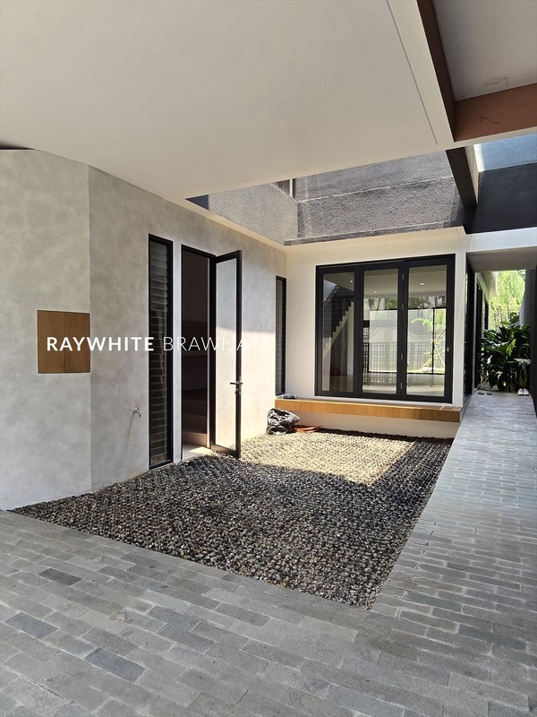 Brand New House Modern Minimalis Area Kemang Arco