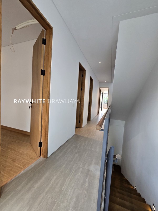 Brand New House Modern Minimalis Area Kemang Arco