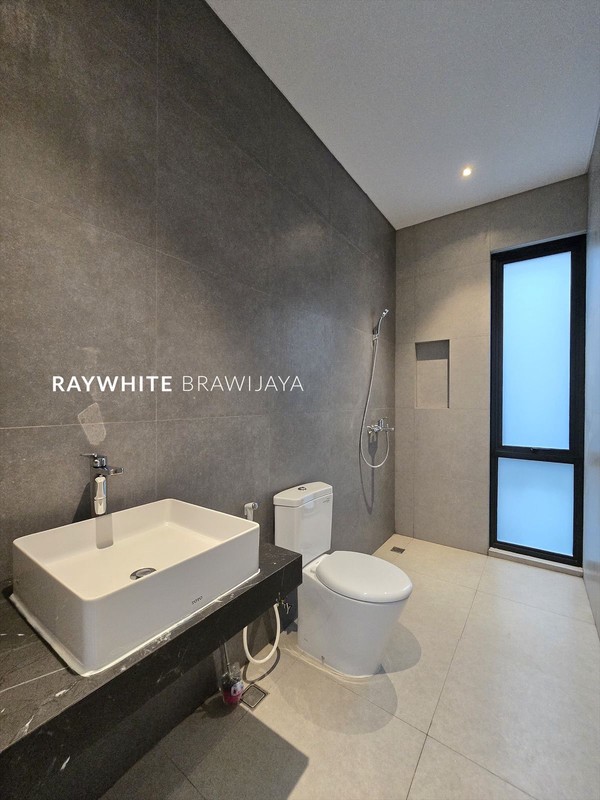 Brand New House Modern Minimalis Area Kemang Arco