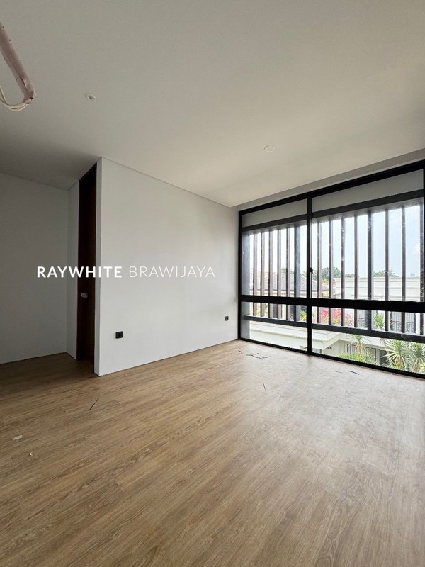 Brand New House Modern Area Kemang Dalam