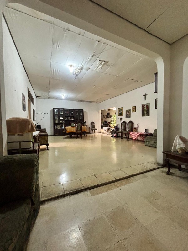 Dijual Rumah Lama Lokasi Di Gandaria Selatan, Jakarta Selatan