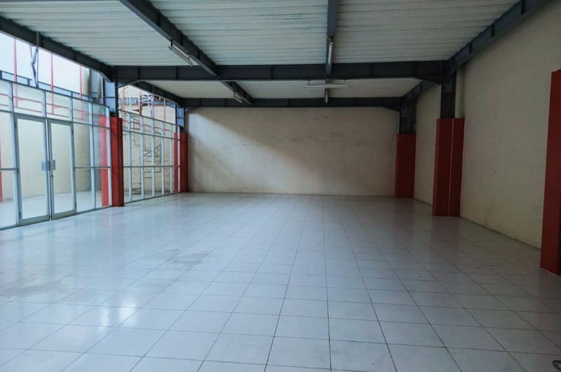 DIJUAL Ruko 2 Lantai  di dekat PLN Jogja