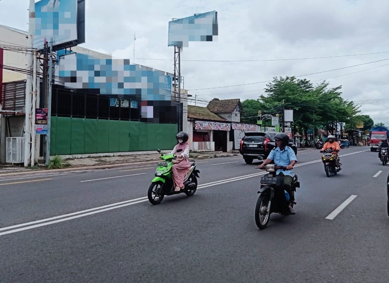 DIJUAL Ruko 2 Lantai  di dekat PLN Jogja