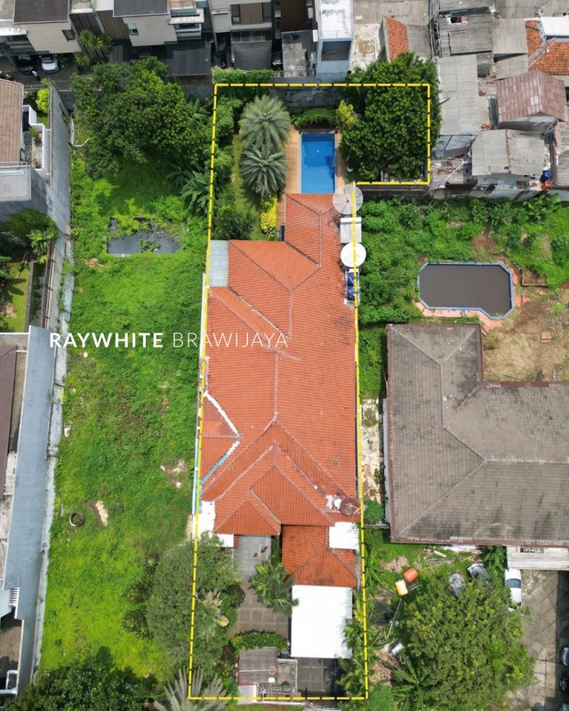 Rumah Mewah Furnished Lingkungan Tenang Area Kemang Ampera