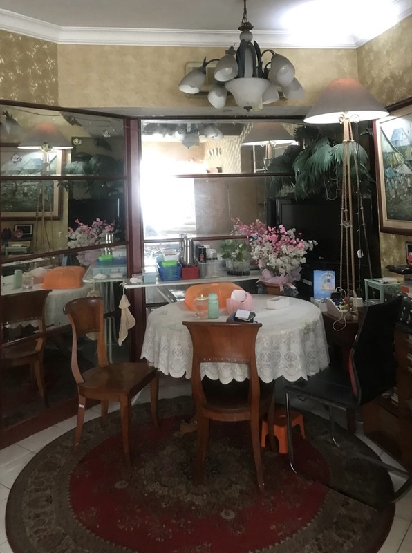 Dijual Apartemen Taman Anggrek 2BR Luas 88 M2 Lantai 15 Tower 3 Semi-Furnished