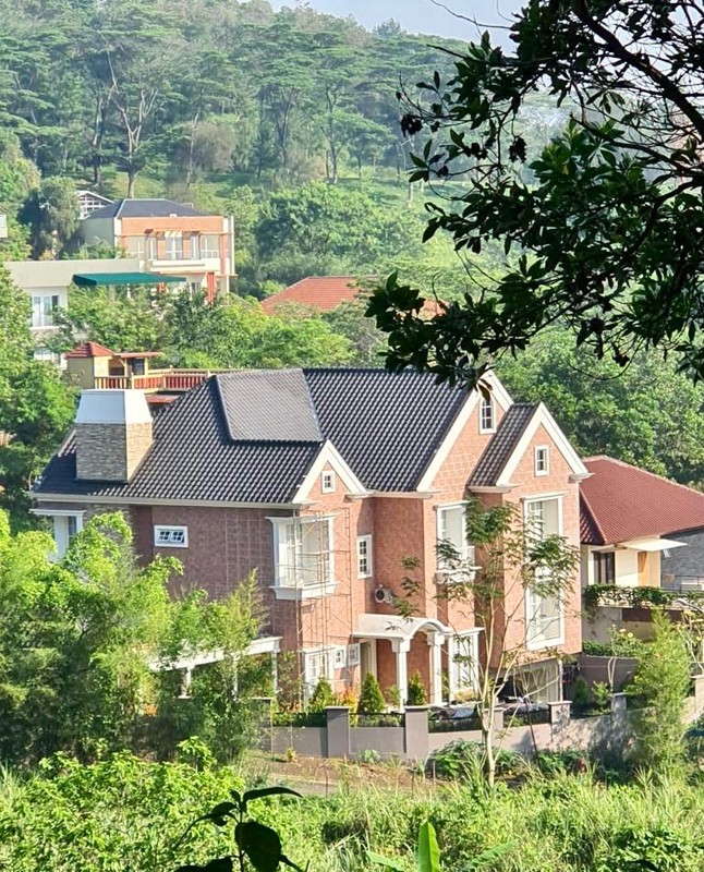 Rumah Mewah Rapih dan Terawat di Lokasi Strategis Sentul City, Bogor, Jawa Barat