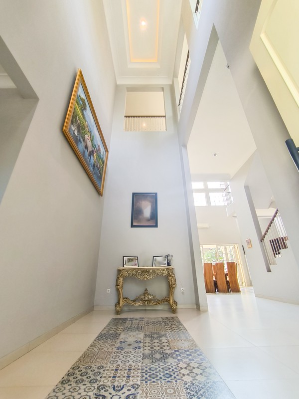 Rumah Mewah Rapih dan Terawat di Lokasi Strategis Sentul City, Bogor, Jawa Barat