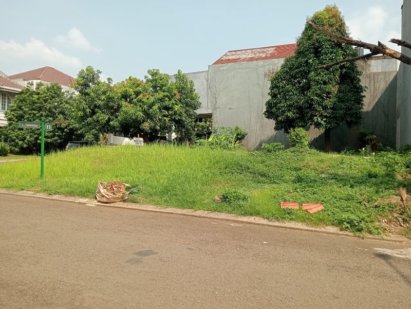 Legenda Wisata, Hoek, Siap Bangun, Lokasi Strategis, Nego